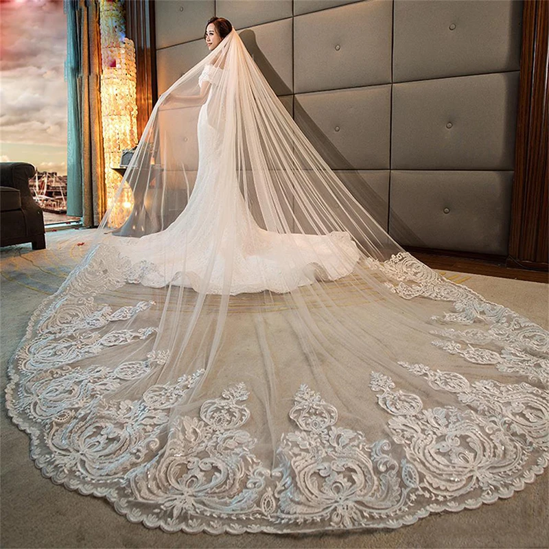 

Classy Long Bridal Veils Cathedral Length Lace Applique 3M Wedding Veil Ivory Or White Veil With Free Comb