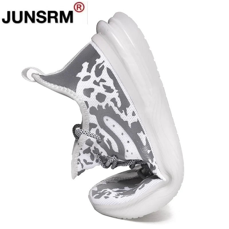 

Men Fashion Luminous Sneakers Reflective Mesh Shoes Male Trend New Arrival Walking Footwear Comfortable Soft Sneakers Men Shoes