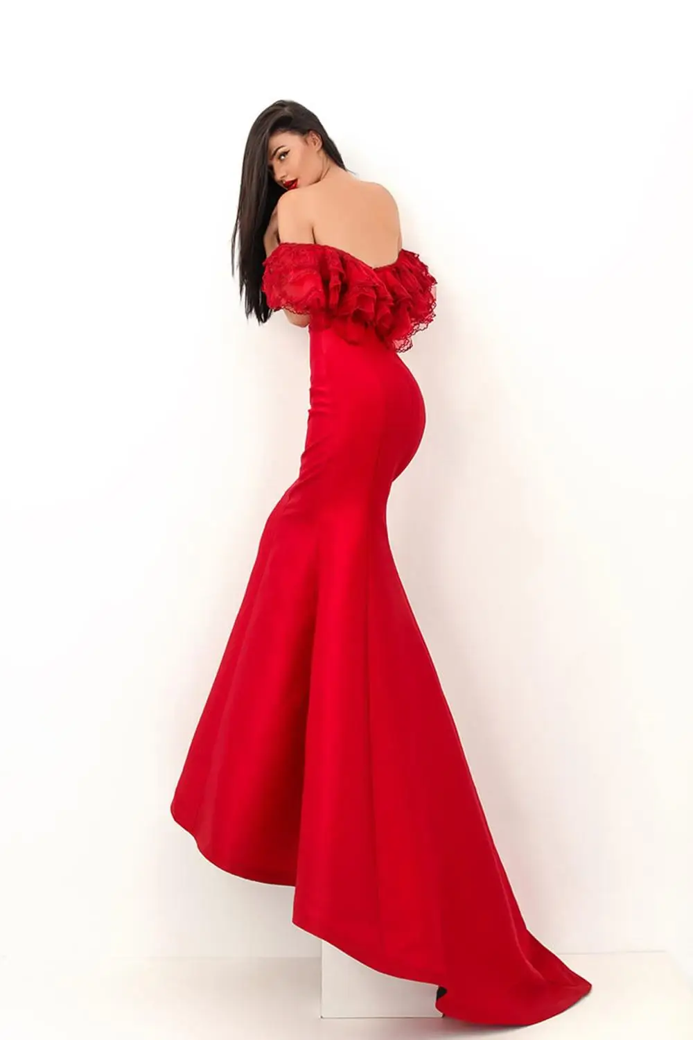 

Elegant Mermaid Evening Dress Off the Shoulder V Neck Satin Gown for Women Custom made Long Dresses