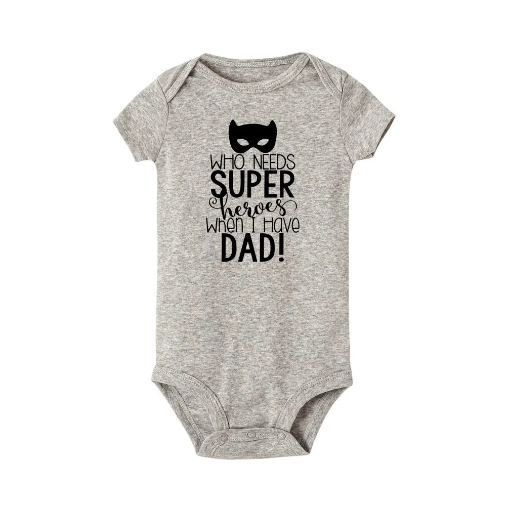 Одежда для новорожденных с героями «Who Super Heroes When I Have Dad» одежда с короткими рукавами для мальчиков и девочек комбинезоны из хлопка белого цвета - Цвет: RF29-SRPGY-