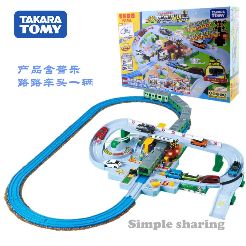 Takara Tomy Plarail Pla Rail Let's Play With Tomica! Набор для пересечения железной дороги Мужская
