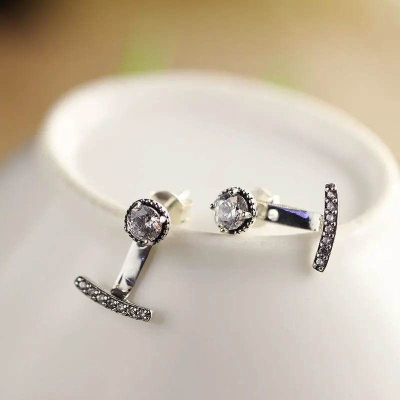 Женские серьги со странными геометрическими фианитами класса