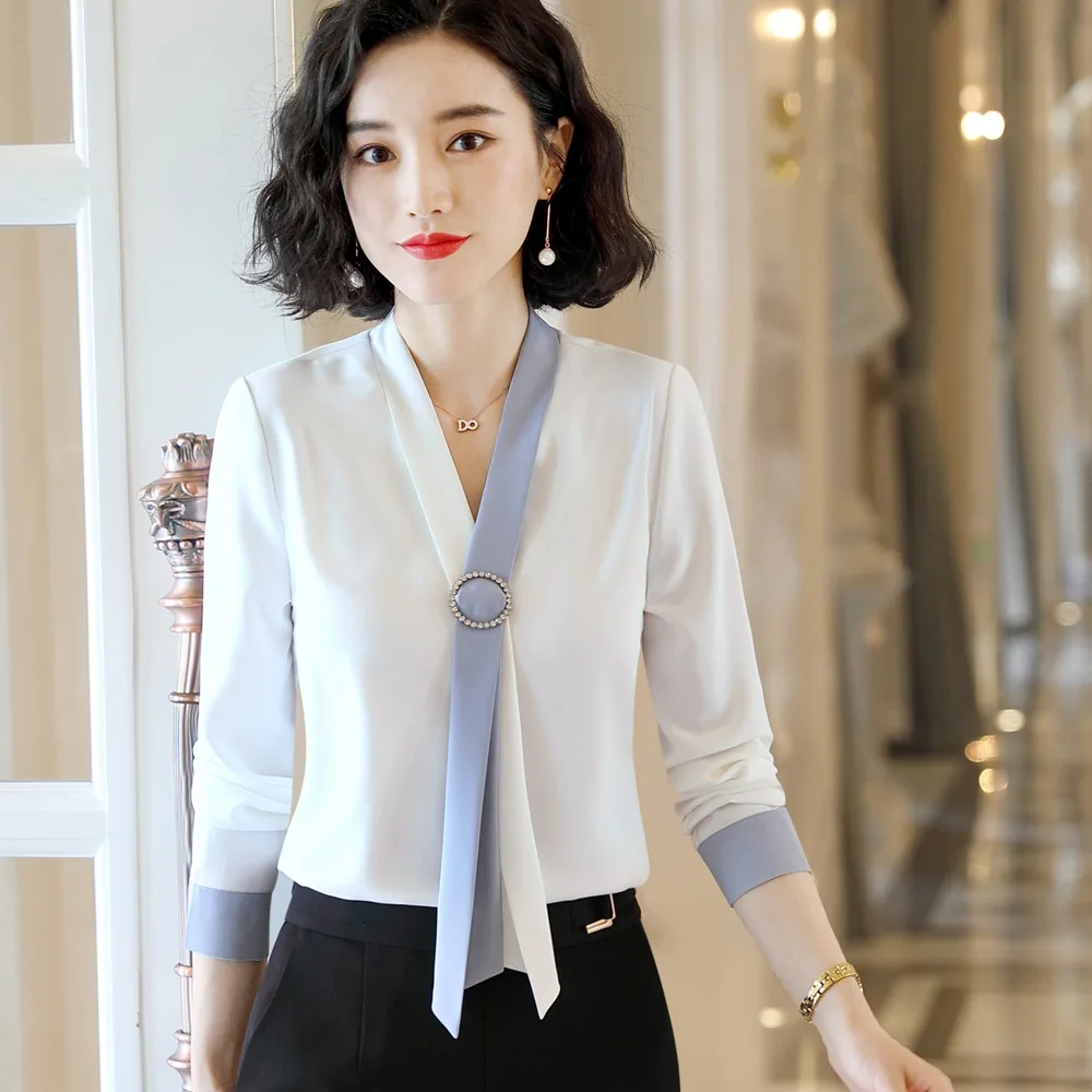 Женский офисный костюм с юбкой в полоску пиджак длинным рукавом и брюки одежда