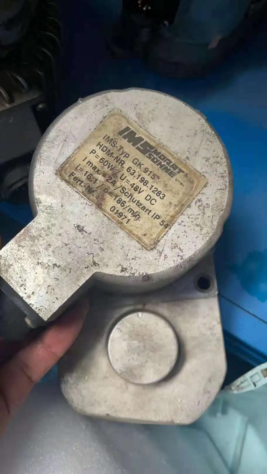 

63.198.1283 Heidelberg MO Machine оригинальный б/у амортизирующий водный роликовый двигатель