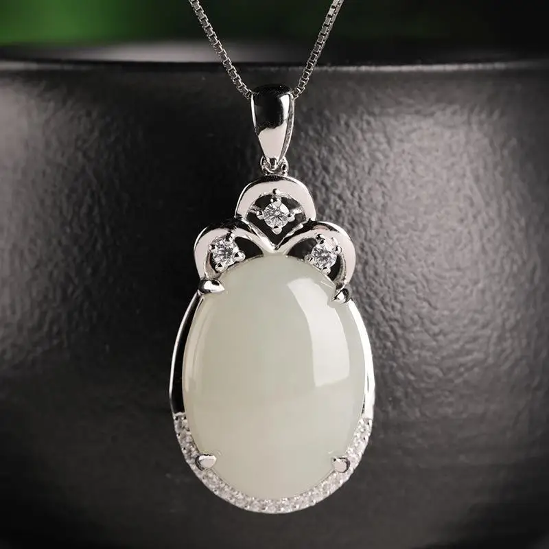 

Natural Hetian Jade Inlaid Pendant Women's Jade Pendant S925 Sterling Silver Necklace Women's Clavicle Anti-Allergy Birthday