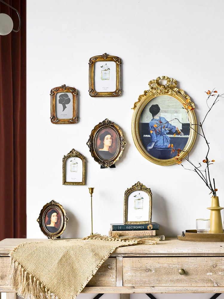 

zq European Creative Retro French Artistic Domestic Ornaments Gold Carved Combined Table Photo Frame Photo Wall
