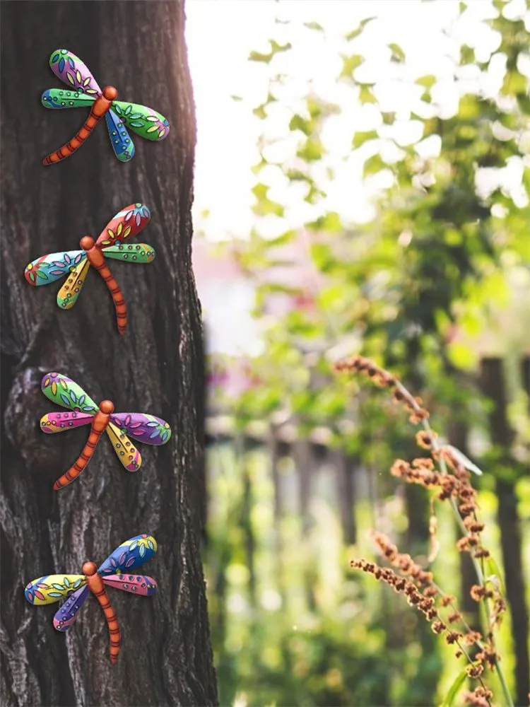 

Metal Dragonfly Wall Decor Artwork Statue Pendant Garden Decoration Patio Porch Fence Backyard Sculptures Outdoor Garden Decor