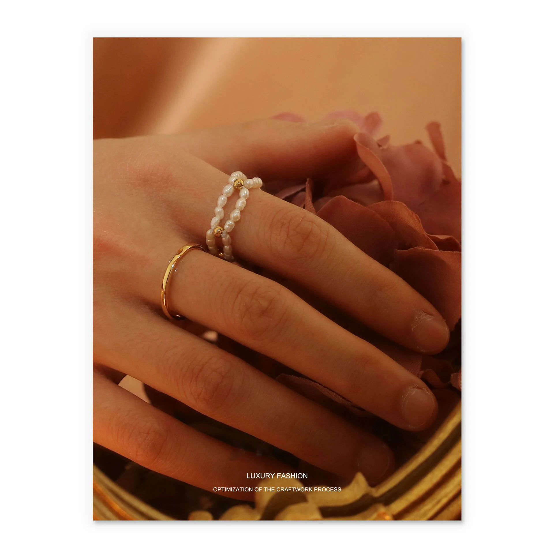 

Natural Pearl Women's Rings Retro Fairy Style Finger Ring Wedding Engagement Niche Elegant Fashion Jewelry Gift for Women 2021