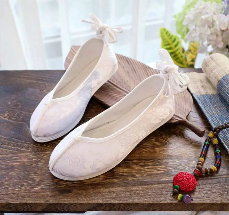 

Hanfu Shoes Women Chinese Vintage Cloth Flat Shoes Pink White Jacquard Fabric Hanfu Shoes For Women Plus Size 41#