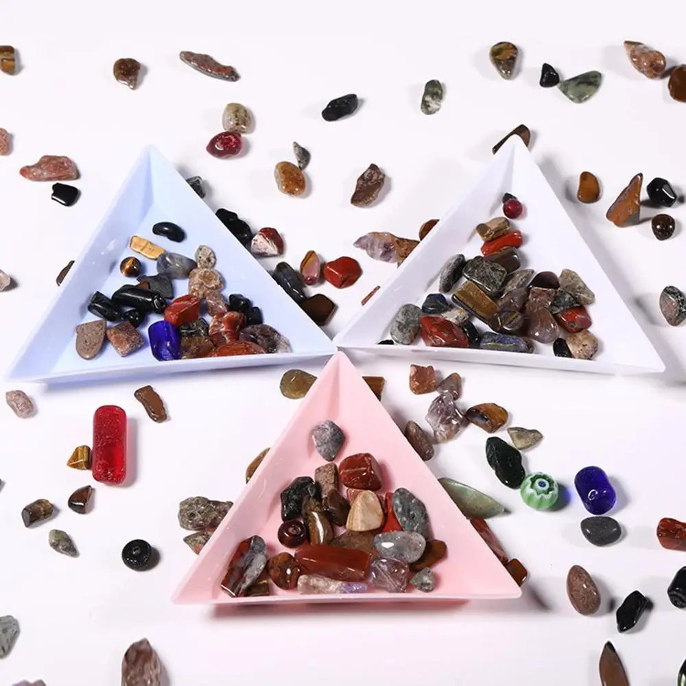 1pcs Triangle Plastic Rhinestone Nail Art Box Plate Lightweight Tray Holder Storage Container Jewelry Glitter Cup Manicure Tool