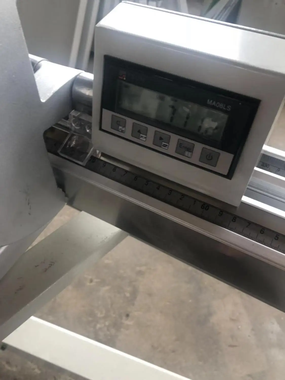 

Motorized up and down table panel saw with tilting 45 degree sliding table saw 3000mm circular saw machine/wood cutting machine