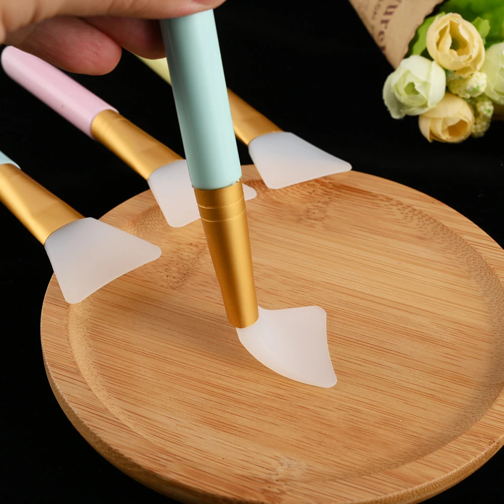 1PC Professional Silicone Facial Mask Brush Women DIY Mud Mixing Skin Care Beauty Makeup Brushes Face Mask Foundation Brush Tool