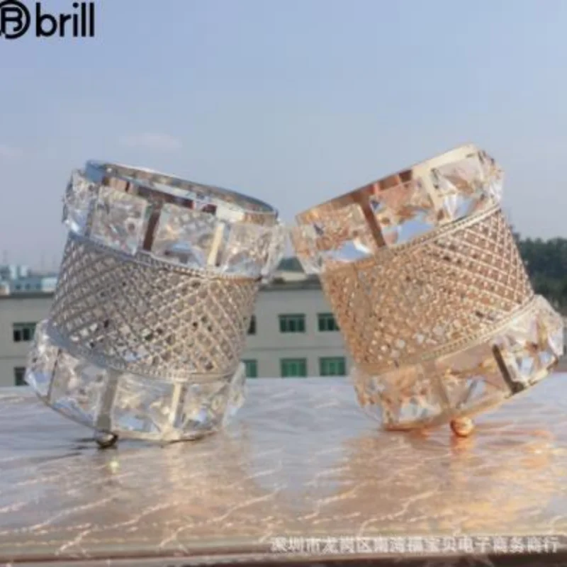 Gold Hollow Out Luxury Pen Container Makeup Brush Wedding Decoration Table Bougeoir Gift