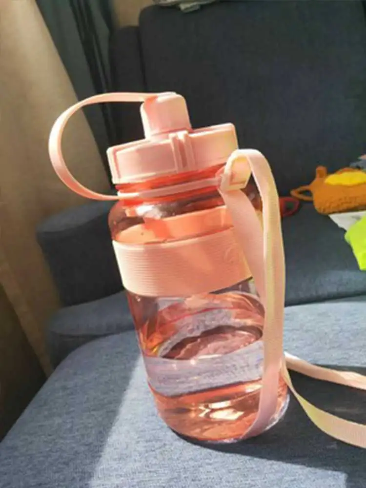 Бутылка для воды большой емкости с соломинкой Спортивная Минималистичная