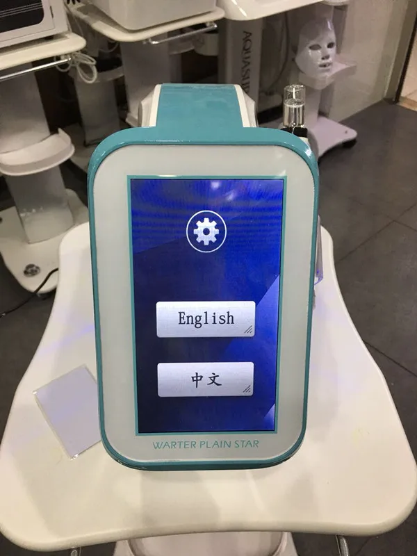 Портативный мезотерапевтический аппарат без иглы с Nano инжектором для мезоруна