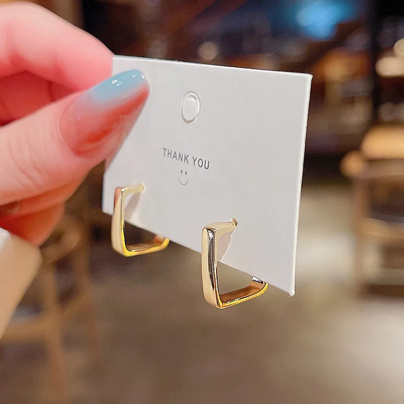 

2021 новые трендовые геометрические металлические серьги, темпераментные простые женские серьги, модные серьги в Корейском стиле