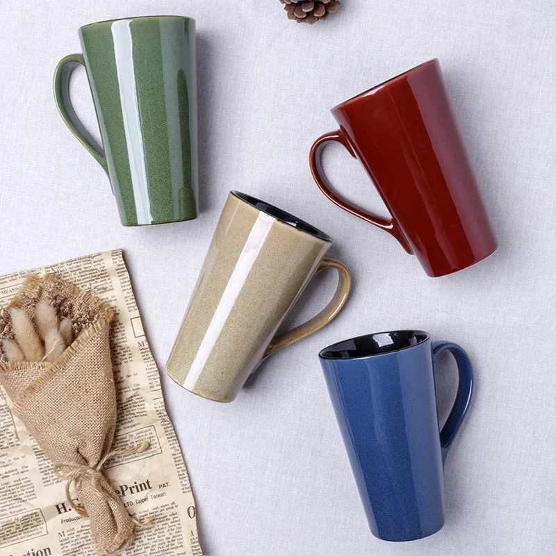 

In Summer, Large-capacity Kiln Glazed Ceramic Cups Are Retro-style Household Mugs with Covered Spoons Coffee Mug