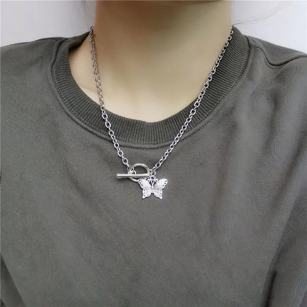 

Butterfly OT Pendants Necklaces For Women Personality Necklaces For Men Fashion Simple Chain Necklaces Sweater Chain Wholesale