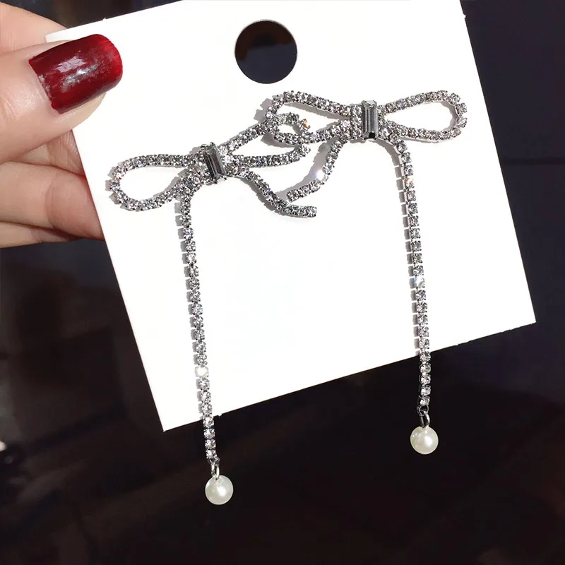 2019 контрастные серьги подвески в стиле Гипербола с тонким хрустальным бантом и