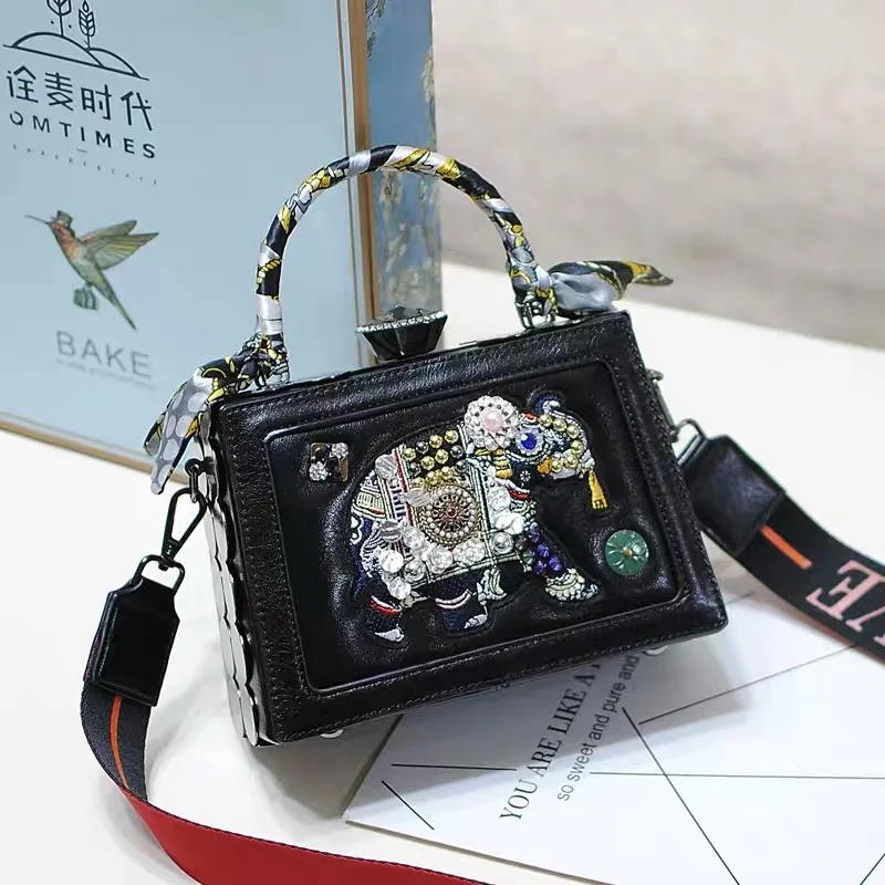 Широкая сумка через плечо 2020 новая портативная маленькая &quotбокс&quot модная