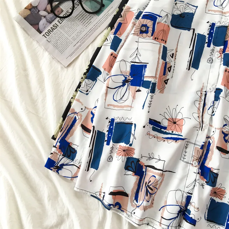 

Vintage Chiffon Women Blouses 2021 Summer New Loose Loose All Match Floral Loose Lady Elegant Long-Sleeved Female Blouse Outwear