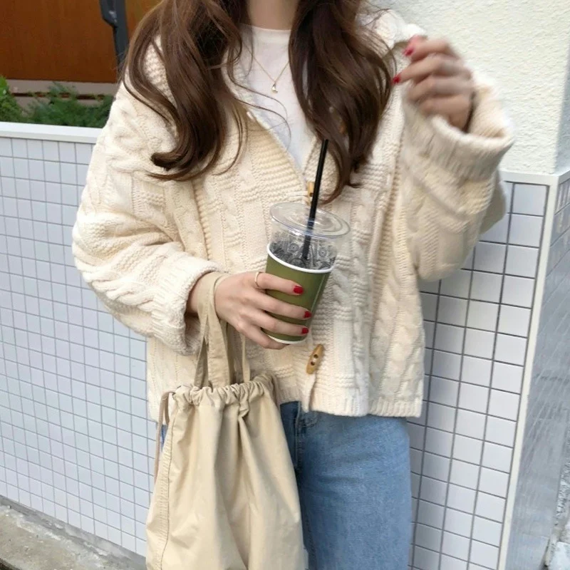 Свитер кардиган Женский вязаный на весну и осень Новый Нежный фасон 2021| |