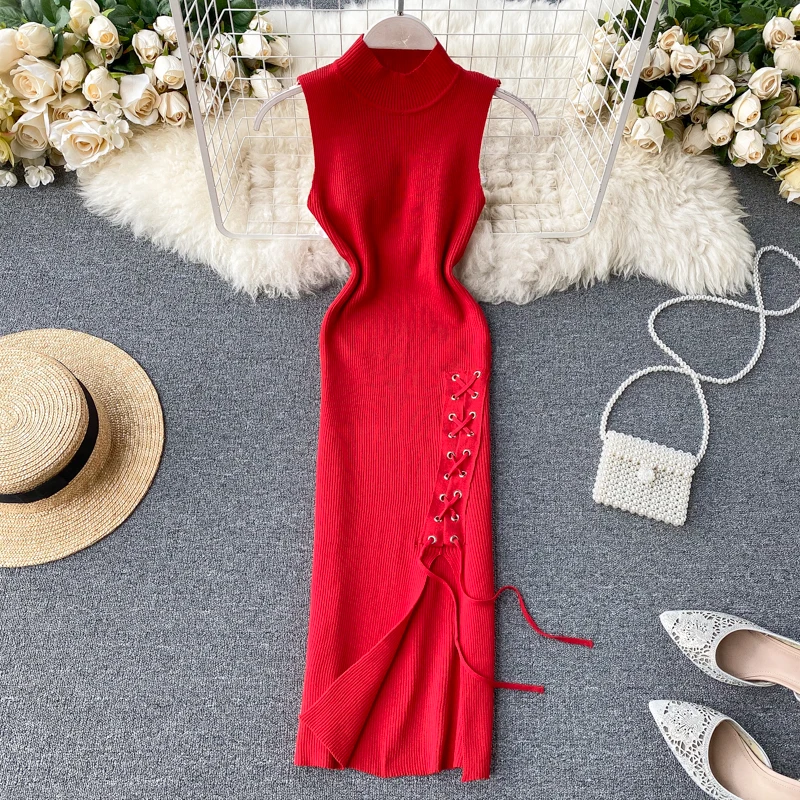 Женское Бандажное однотонное платье с высокой талией и круглым вырезом