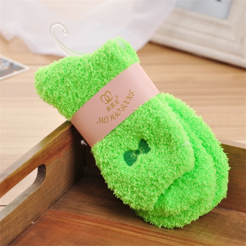 

Fluffy Home Floor Sock Women Girls Socks Winter Warm Soft Confortable Casual Mid Socks Solid Candy Coral velvet Fashion Gifts