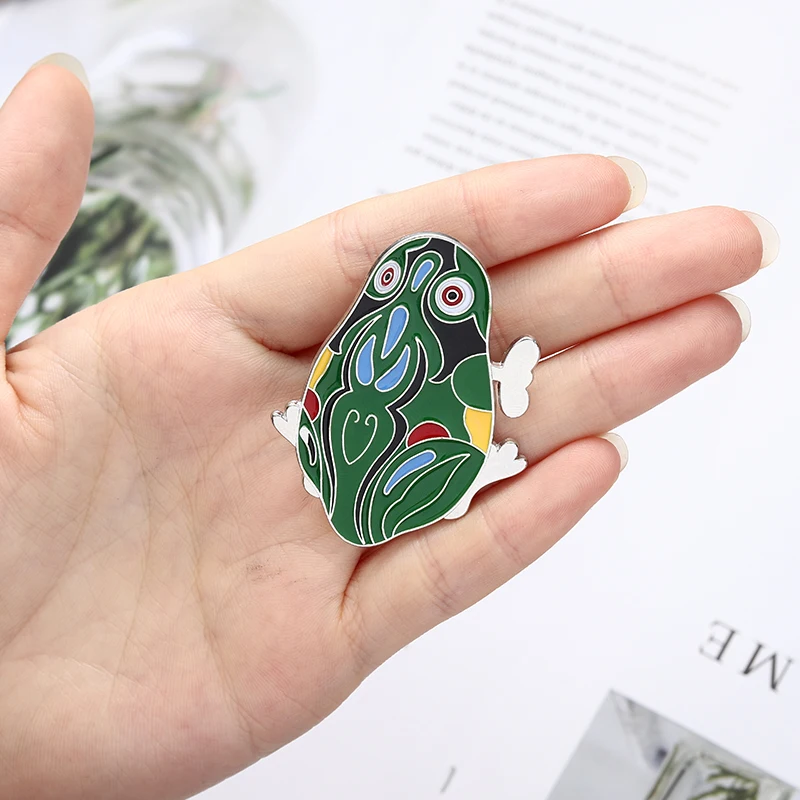 Green bouncing frog Enamel Brooch 1980s 1990s Childhood memories Fun toys Lapel Pin Souvenir badge for friends brooches | Украшения и