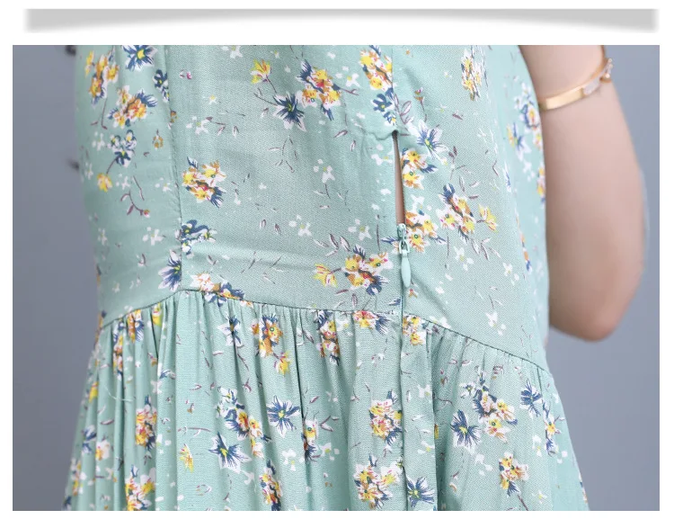 

Summer 2021 new Korean version of small floral trend plus size temperament waist slim slim floral fashion dress