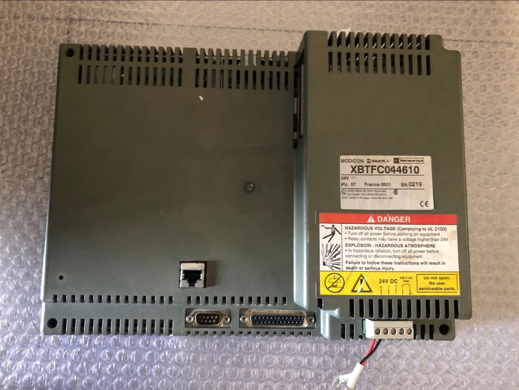 Экран Schneider telemecane Magelis XBTFC044610 используется в хорошем состоянии | Инструменты