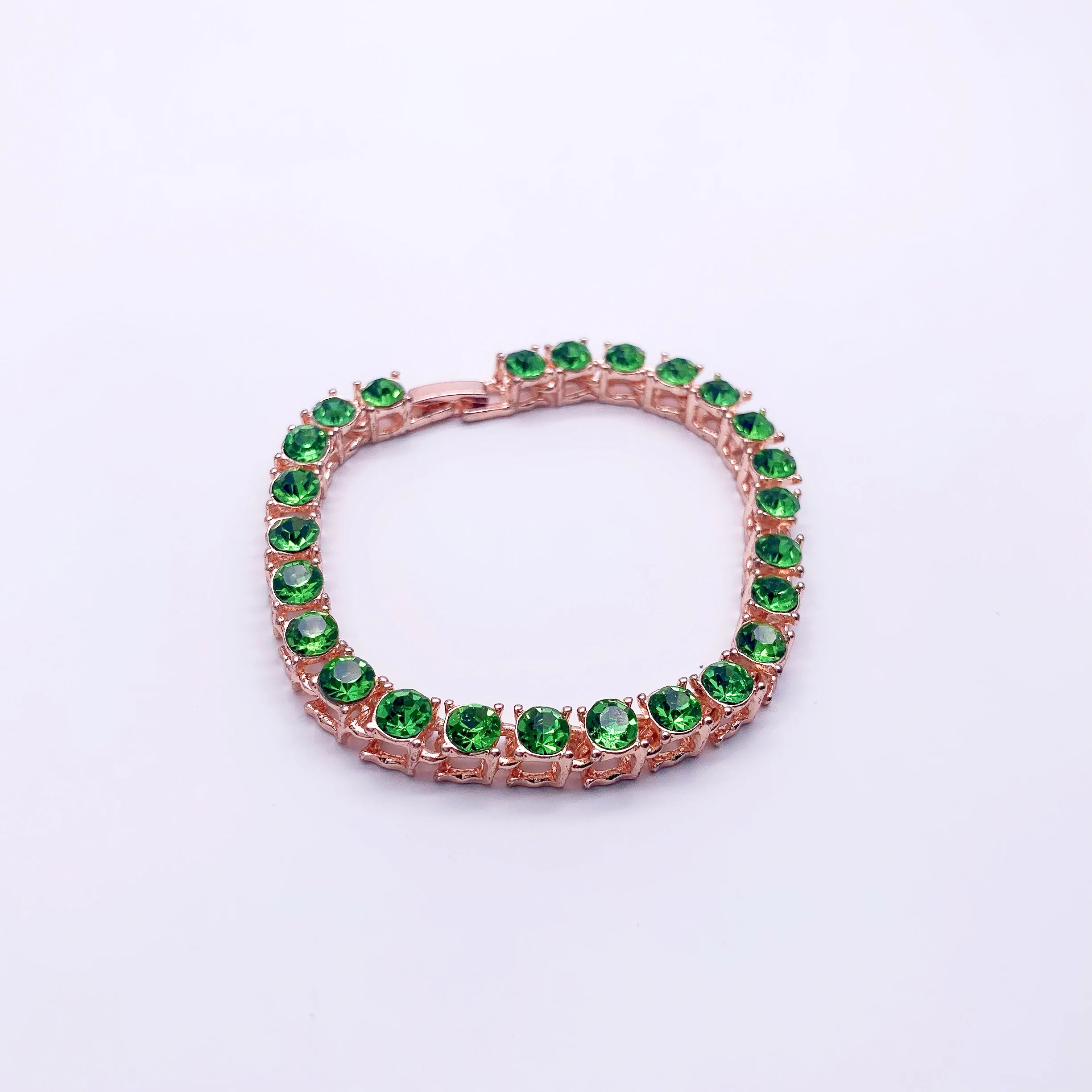 Новый классический квадратный Изумрудный Шарм женский браслет 19 см доступно в