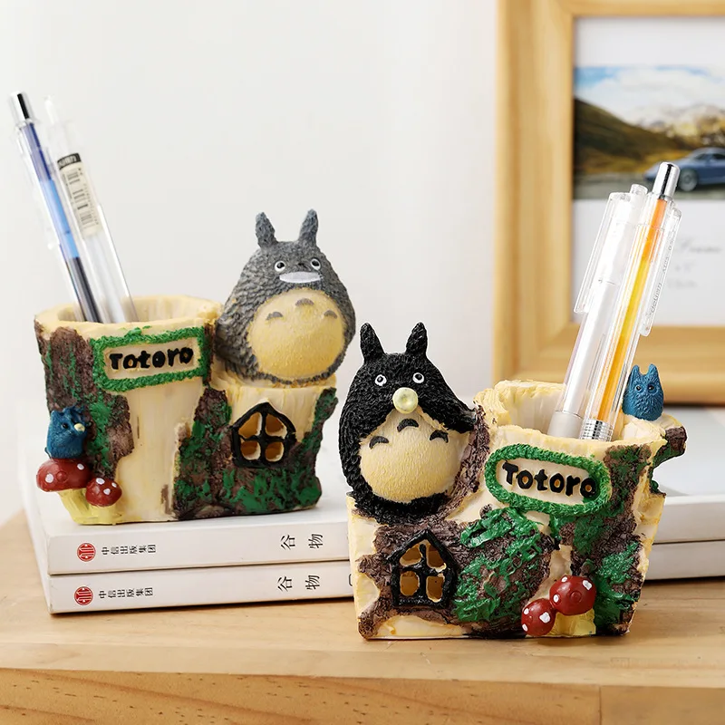 

Lovely Forest Pen Holder with Luminous Light Creative Resin Furnishings Study Desktop Stroage Container Decoration Student Gifts