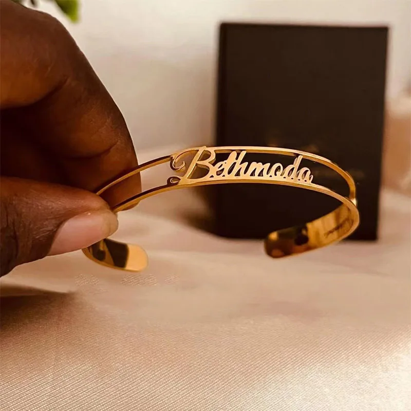

Женские браслеты на запястье из нержавеющей стали с золотым именем и браслетом, подарок для рождественской вечеринки, BFF