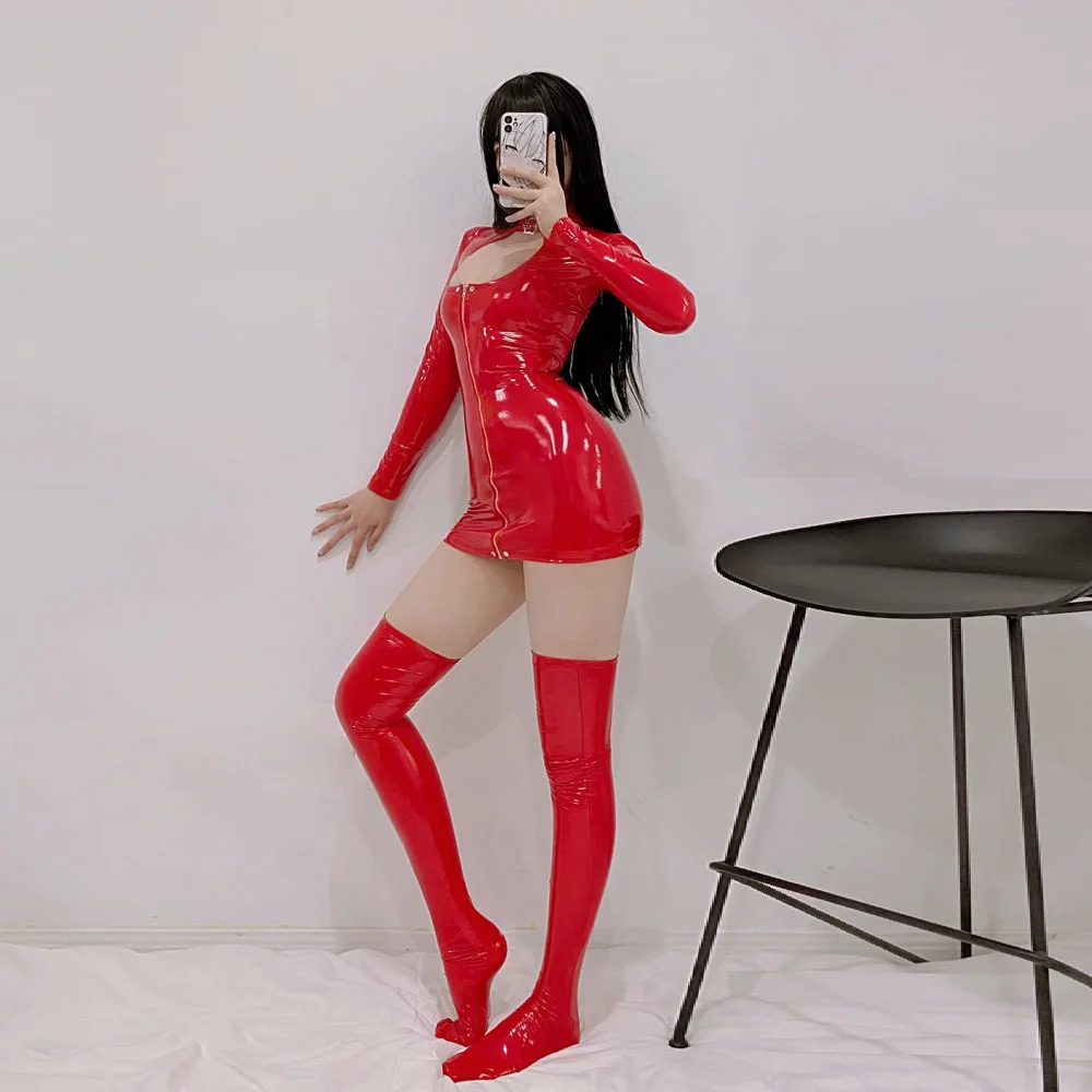 Мини-платье на молнии с открытым бюстом открытое блестящее платье из