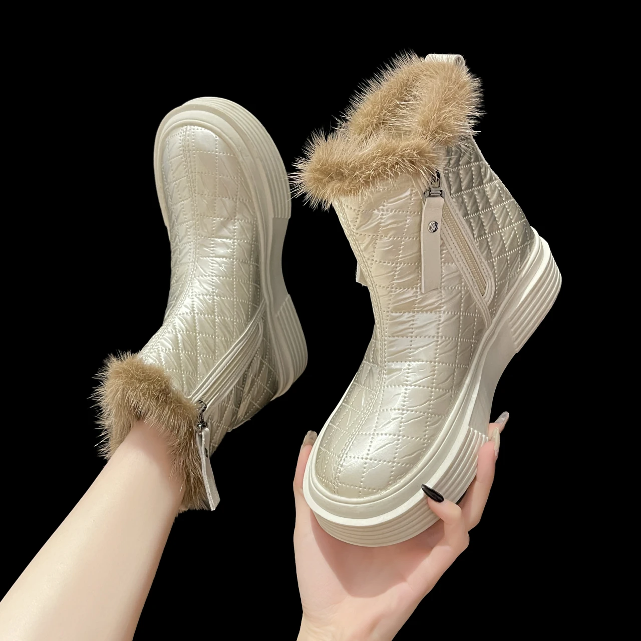 

2021 Winter New Women's Round Toe Martin Boots Waterproof Thicken Women Snow Boots Ladies Plus Velvet Warm Student Cotton Boots