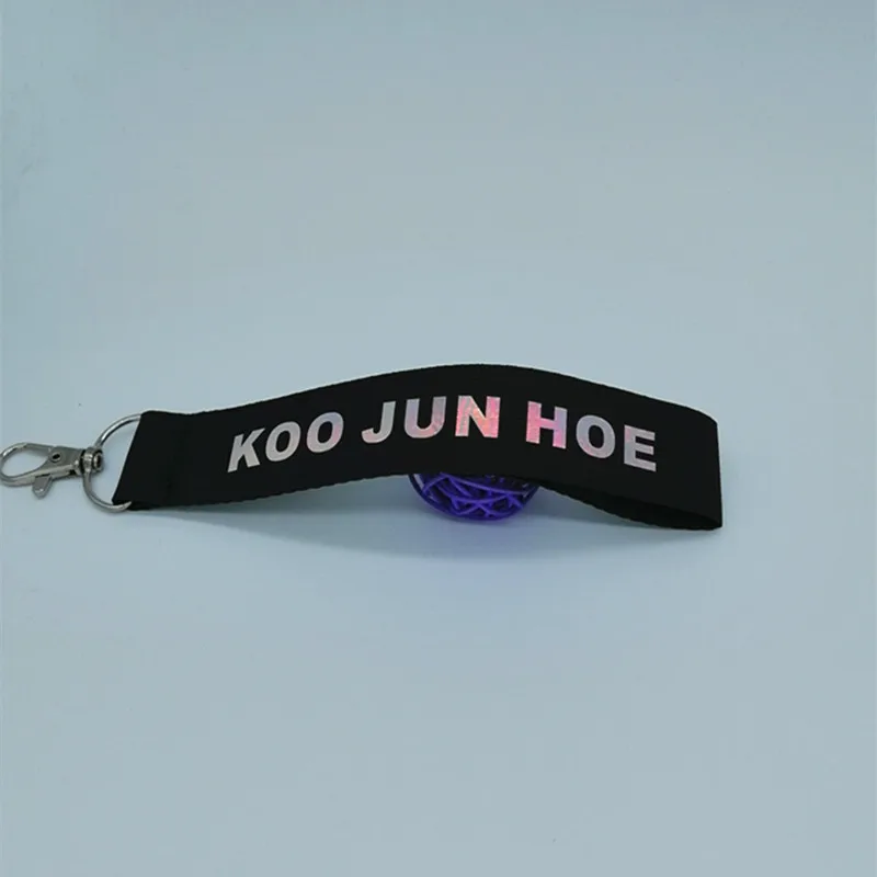 Kpop альбом Ikon B. I BOBBY нейлоновый брелок обесцвечивание лазерное имя брелок для автомобиля женская сумка Ювелирные изделия 19087