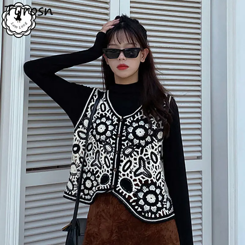 

Женский вязаный жилет, милый Универсальный укороченный топ в Корейском стиле, безрукавка без рукавов, винтажная свободная модная новинка д...