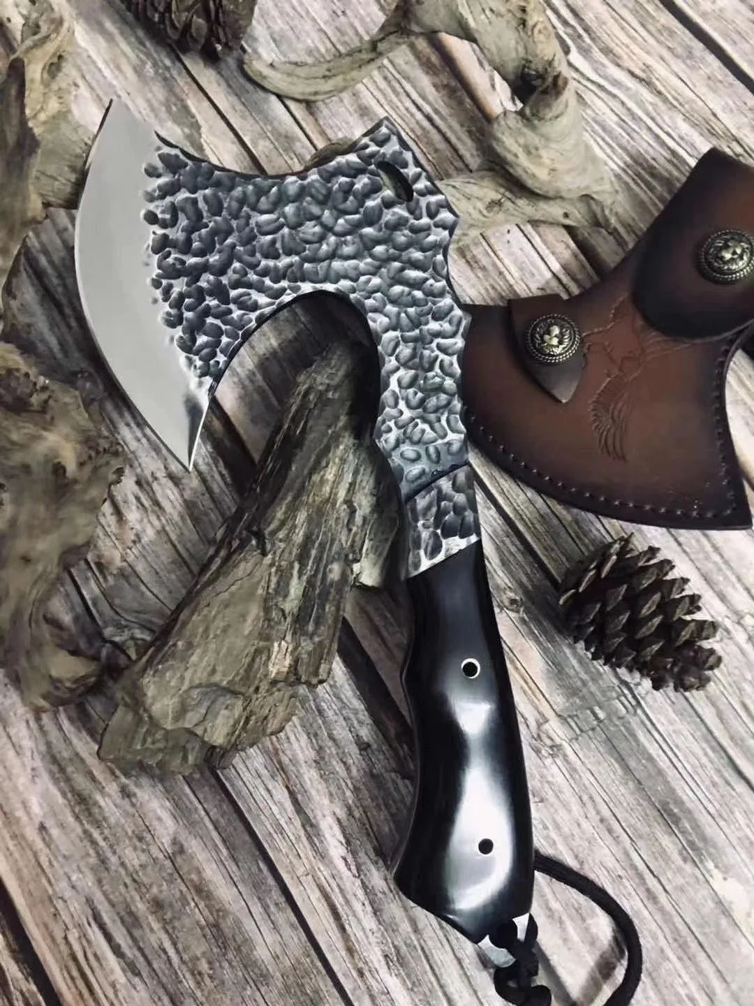 

[New axe] outdoor mountaineering into the forest woodcutter hand axe sea travel ship necessary tools