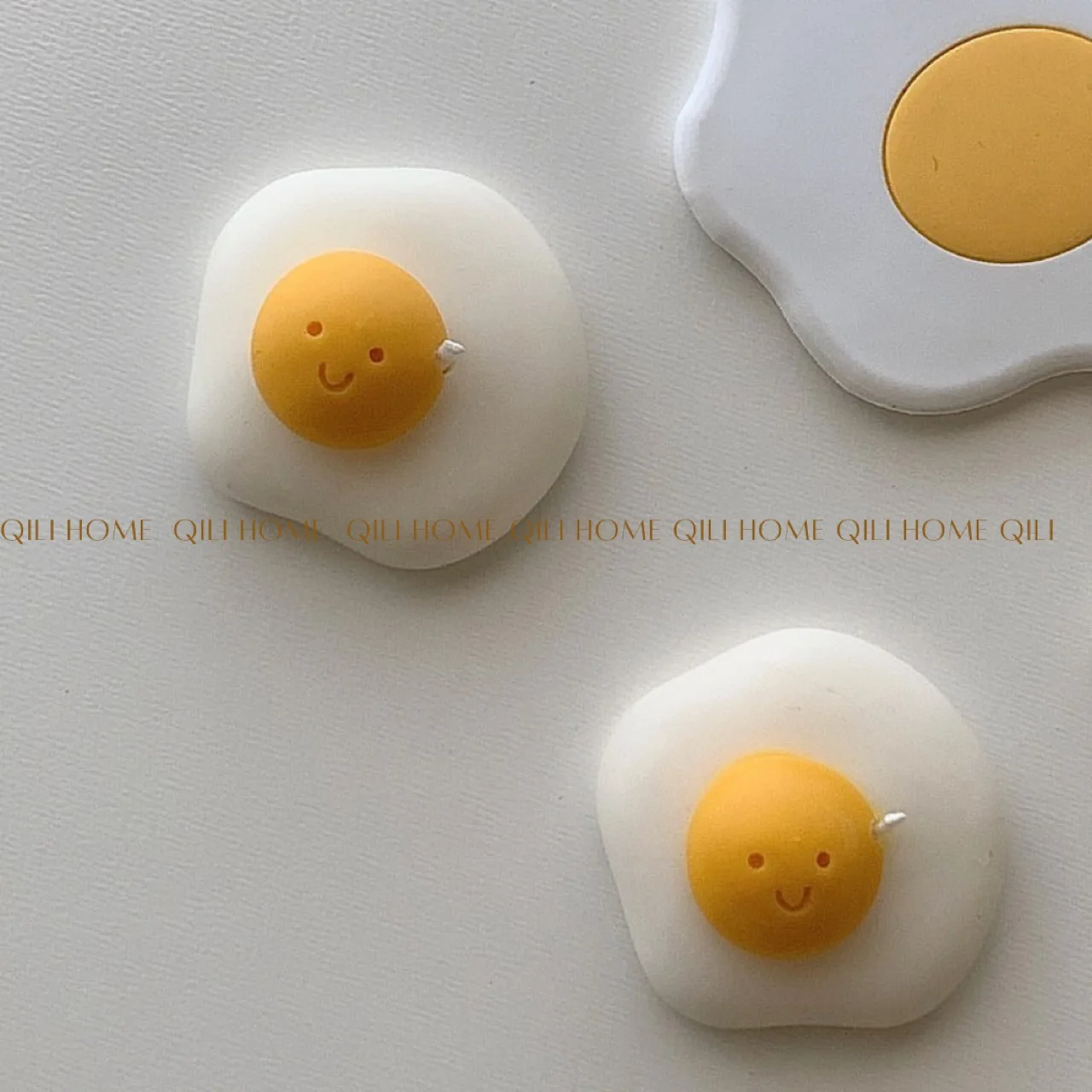 

Simulated Fried Eggs Candle Scented Candles Scene Decoration Shooting Props Soy wax Aromatherapy Incense Candle Gift Box
