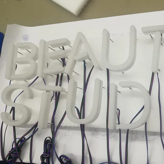 Яркий цвет подгонянный передний свет вывеска цветной водонепроницаемый