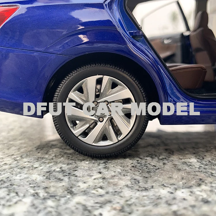 1:18 сплав игрушка CRIDER автомобиль модель детских игрушечных автомобилей авторизованный игрушки для детей