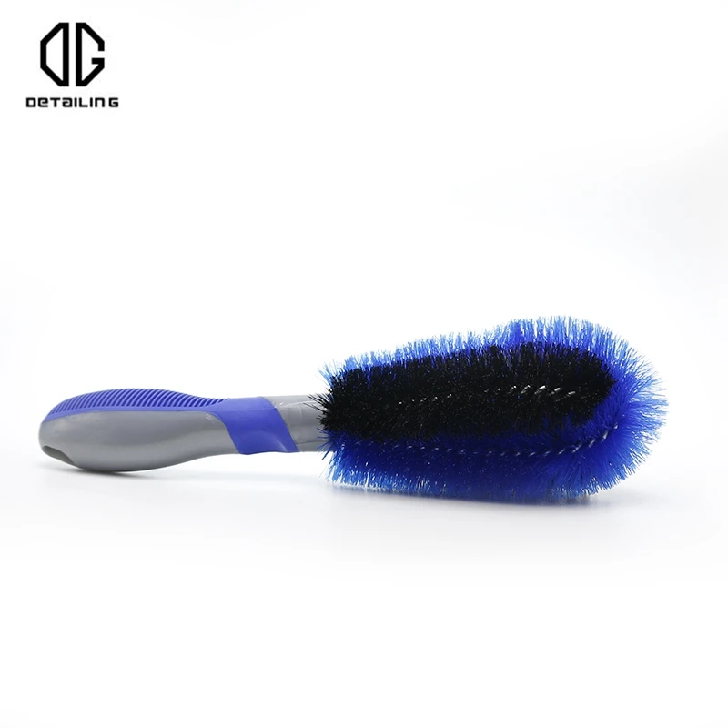 Щетка с мягкой пластиковой щетиной для мойки колесных шин автомобилей и