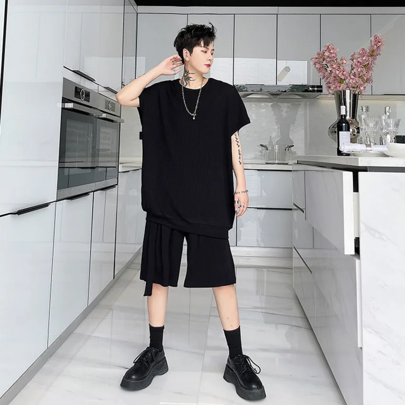 

IEFB 2021 Summer Stripe Fabric Men's Two Pieces Set Solid Color Men's Pullover Short Sleeve T-shirt + Wide Leg Shorts With Belt