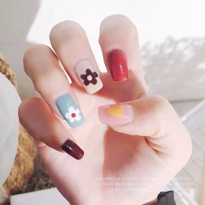 Ослепительные элегантные наклейки на ногти цветок девочки маленькая красная