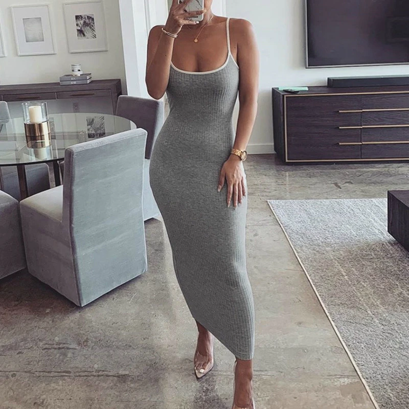 Женское трикотажное платье макси на бретелях спагетти Осеннее облегающее