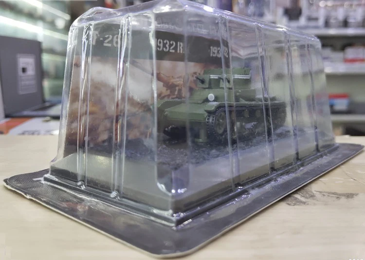 

1/72 World War II Soviet Union T-26 light tank model Finished product Alloy model