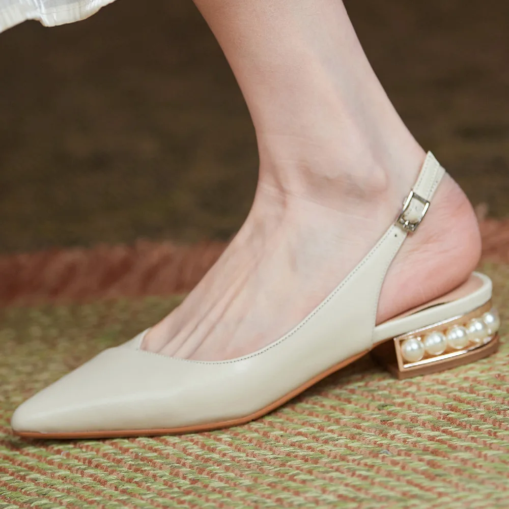 Туфли женские из натуральной кожи заостренный носок без застежки каблук с