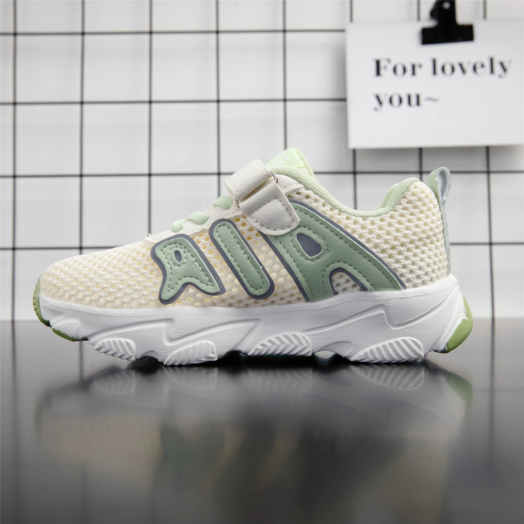 

Дышащие кроссовки для девочек и мальчиков, сетчатая ткань, сандалии, модная повседневная детская спортивная обувь, размеры 32-41