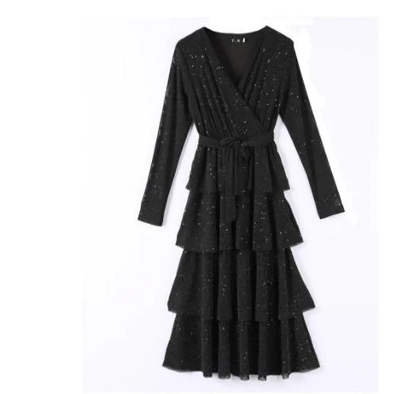 Женское винтажное черное платье-торт средней длины осенне-зимнее однотонное